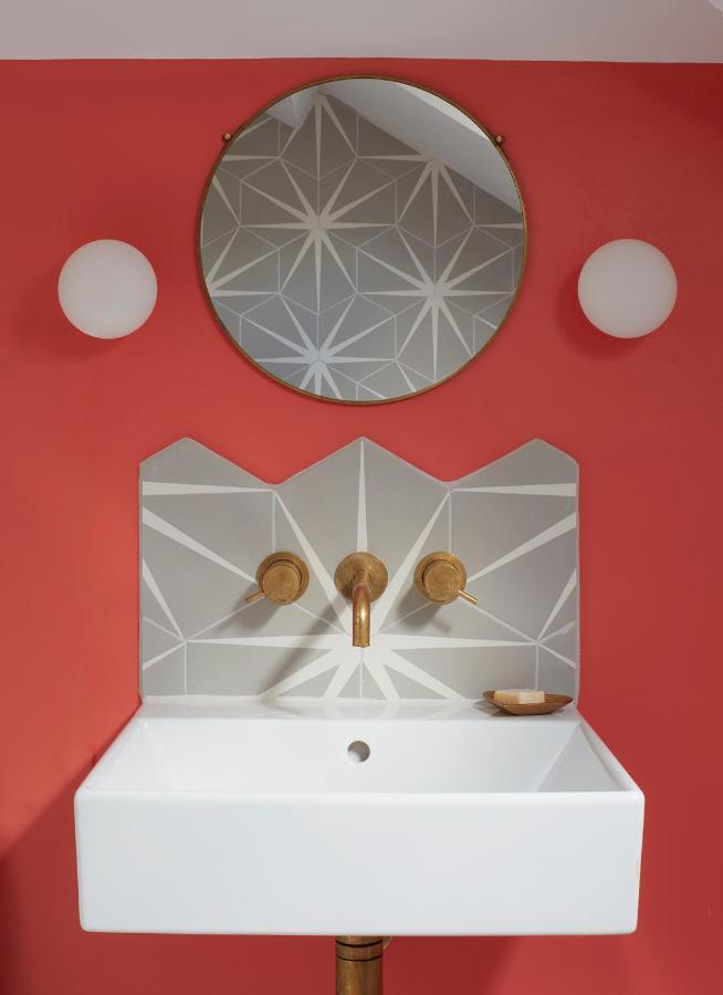 Stunning Studio Cntrl Totnes With Parking Εξωτερικό φωτογραφία
