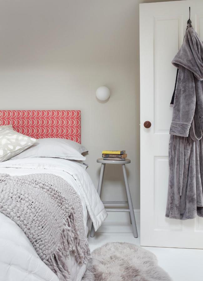 Stunning Studio Cntrl Totnes With Parking Εξωτερικό φωτογραφία